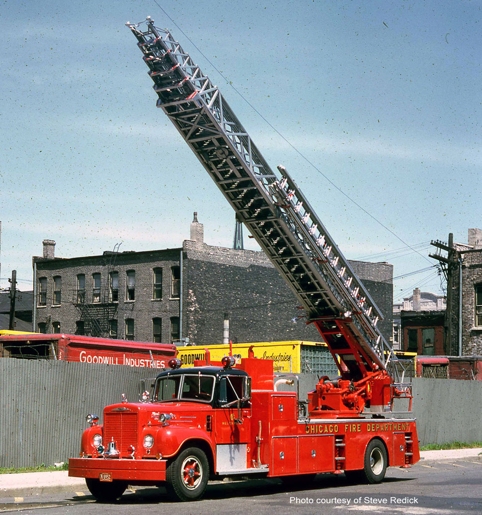 Chicago Fire Department 1960 Truck 3 courtesy of Steve Redick